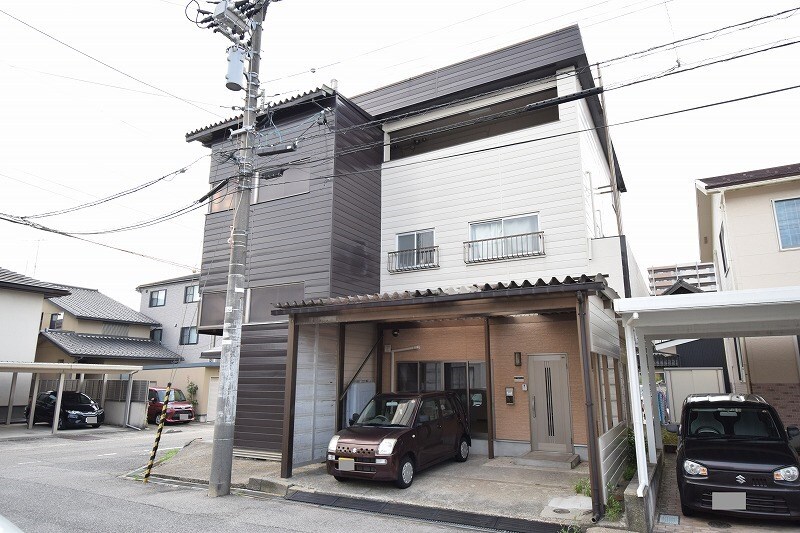 粋昌ハウスの物件外観写真