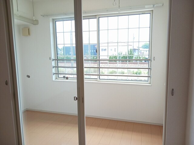 ソレイユ高岡IIの物件内観写真