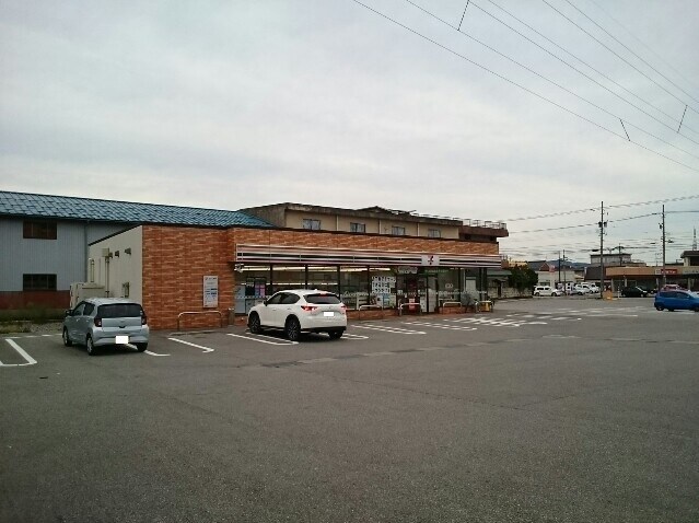 ソレイユ高岡IIの物件内観写真