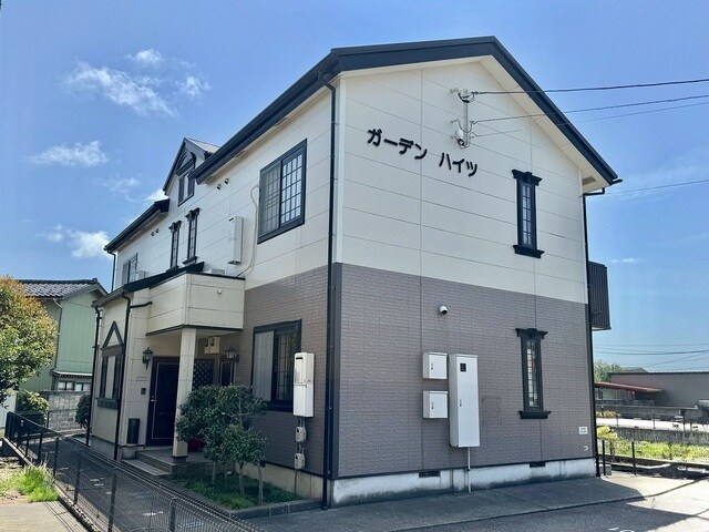 ガーデンハイツの物件外観写真