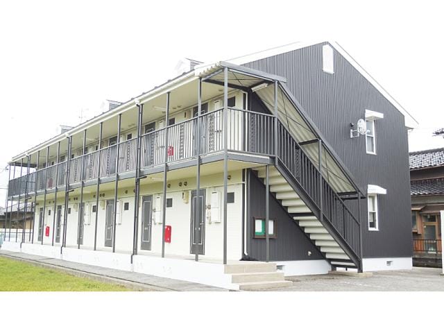 セジュールヒバリの物件外観写真