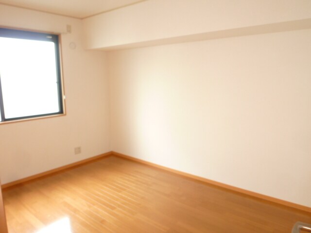 ライラック湘南の物件内観写真