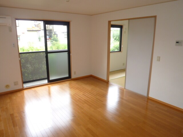 ライラック湘南の物件内観写真