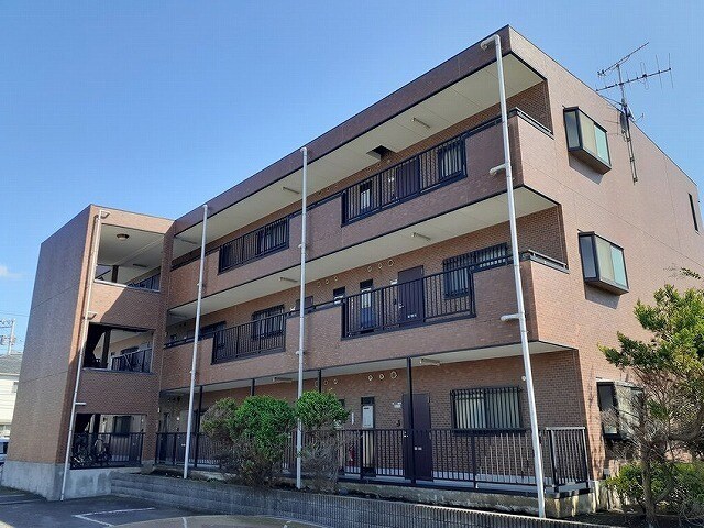 湘南第一ホーワマンションの物件外観写真