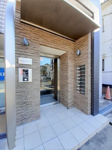 ロイヤルステイツ　アネックスの物件外観写真