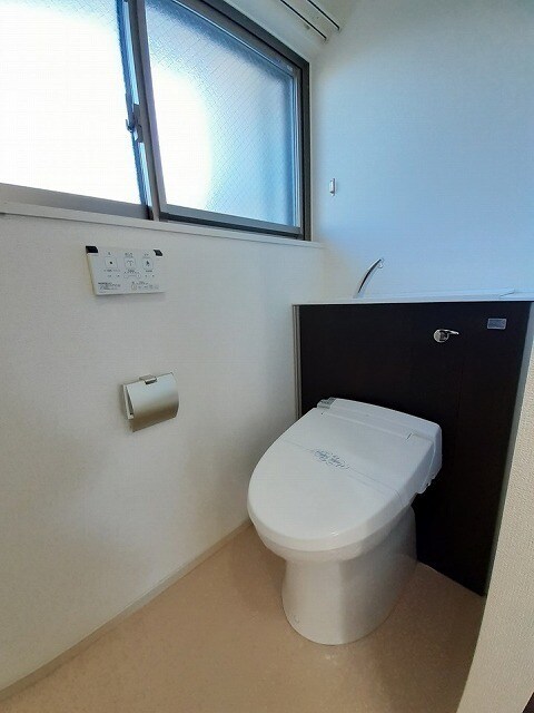 ロイヤルステイツ　アネックスの物件内観写真