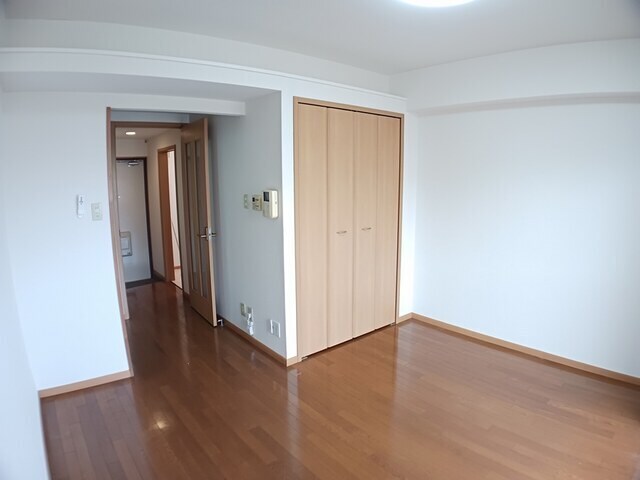 レフィナードＥの物件内観写真