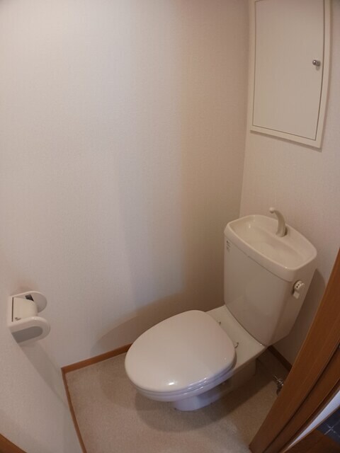 レフィナードＥの物件内観写真