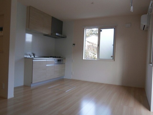 ルミエールＢの物件内観写真