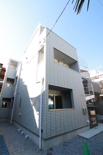 メルディア小岩の物件外観写真