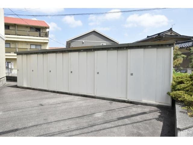 63サン・シャレー山室の物件外観写真