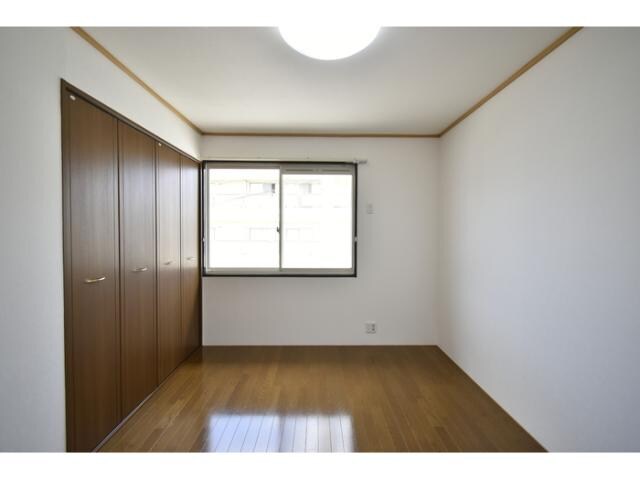 63サン・シャレー山室の物件内観写真