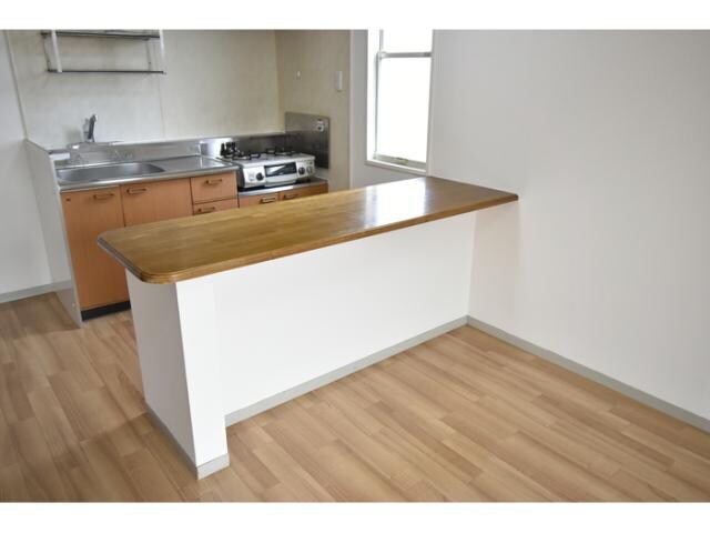 63サン・シャレー山室の物件内観写真