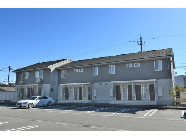 ５４グランツ　Ａの物件外観写真