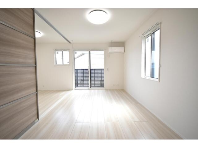 T-CITYの物件内観写真