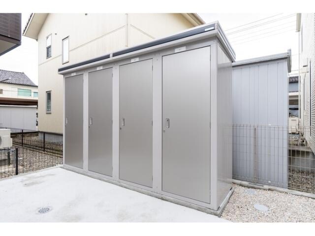 カーサ　ファミールの物件外観写真