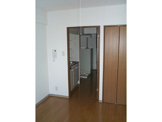 アーバンスカイの物件内観写真