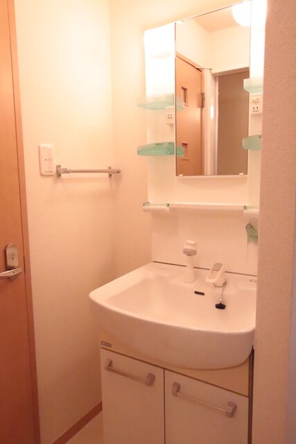 グランドゥール・モヴ・ロワーンの物件内観写真