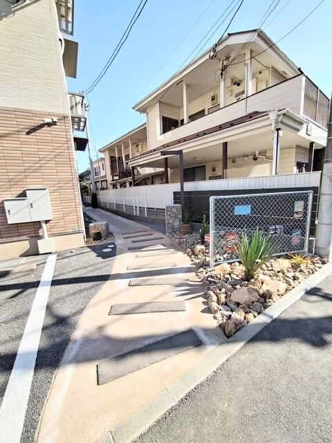 セレナＨの物件外観写真