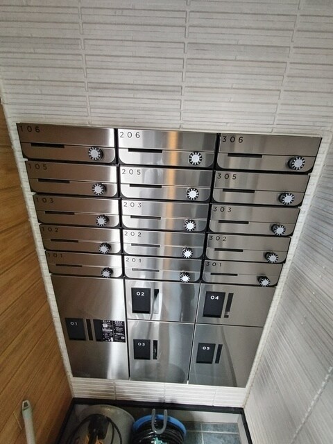 ヘリオス芝山の物件外観写真