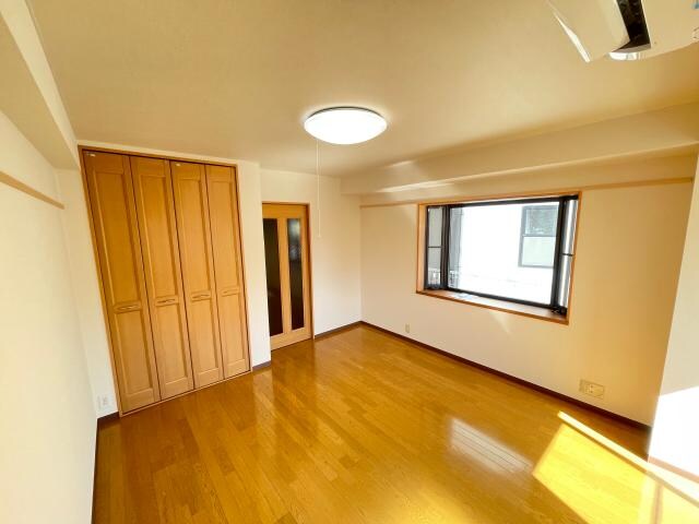 グランディオ立山の物件内観写真