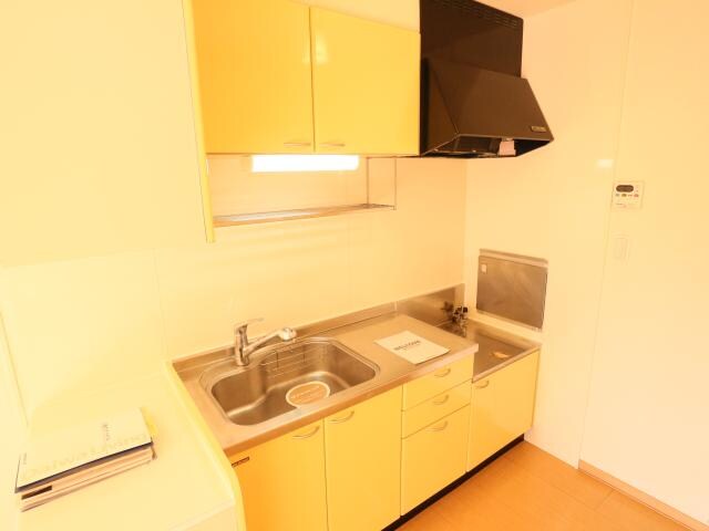 草薙駅 バス15分  弥生町下車：停歩2分 1階の物件内観写真