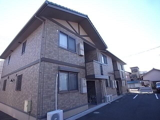 草薙駅 バス15分  弥生町下車：停歩2分 1階の物件外観写真