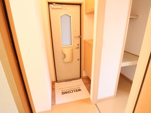 草薙駅 バス15分  弥生町下車：停歩2分 1階の物件内観写真