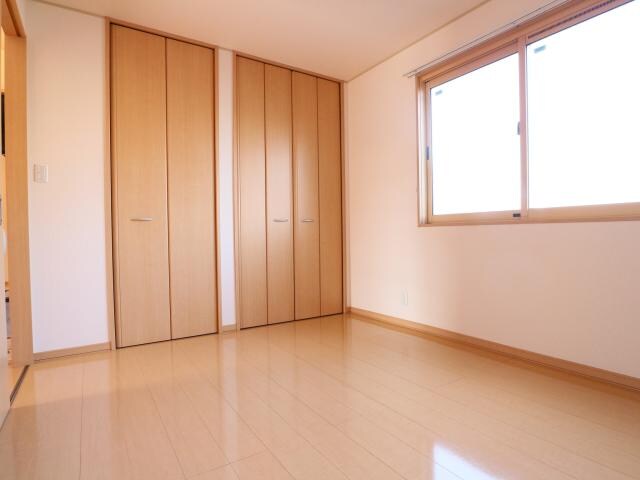 草薙駅 バス15分  弥生町下車：停歩2分 1階の物件内観写真