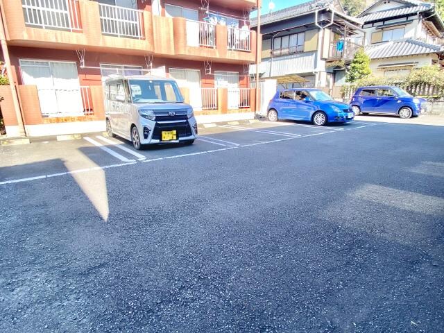 草薙駅 バス17分  瀬名新田下下車：停歩2分 1階の物件外観写真