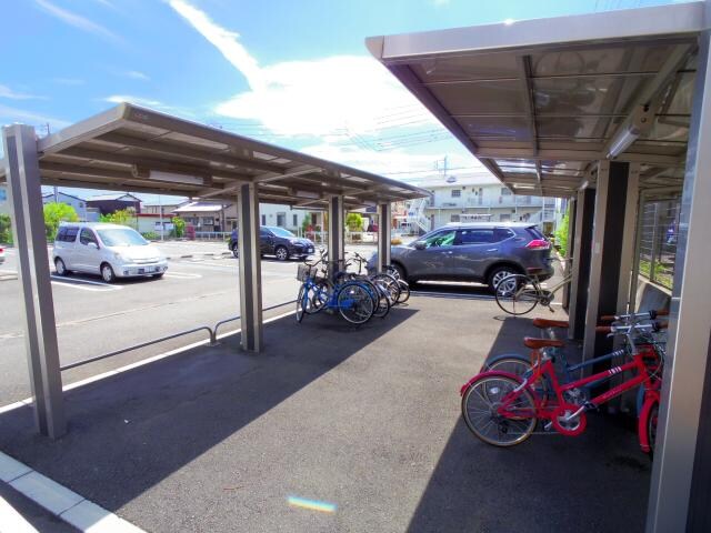 草薙駅 徒歩23分 2階の物件外観写真