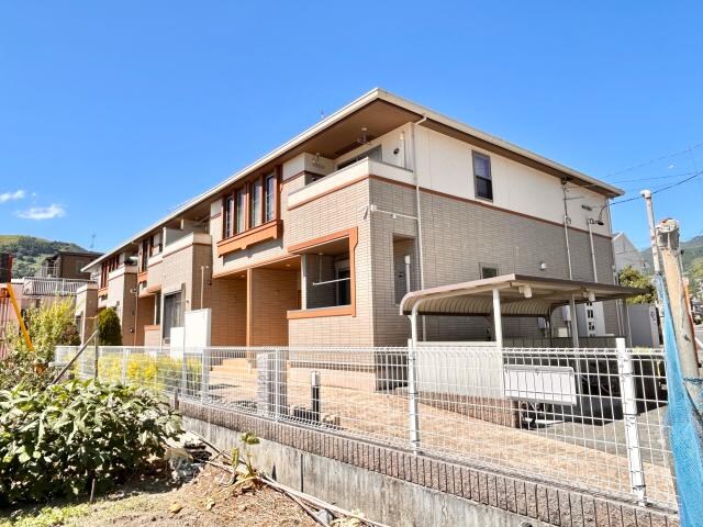 草薙駅 バス18分  瀬名新田下下車：停歩4分 2階の物件外観写真