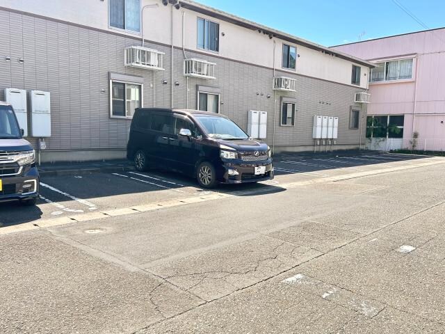 草薙駅 バス18分  瀬名新田下下車：停歩4分 2階の物件外観写真