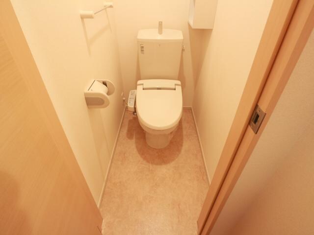 草薙駅 バス18分  瀬名新田下下車：停歩4分 2階の物件内観写真