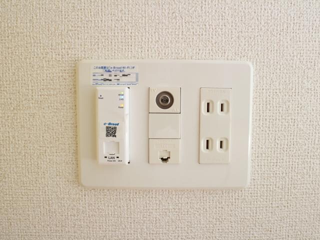 草薙駅 バス18分  瀬名新田下下車：停歩4分 2階の物件内観写真