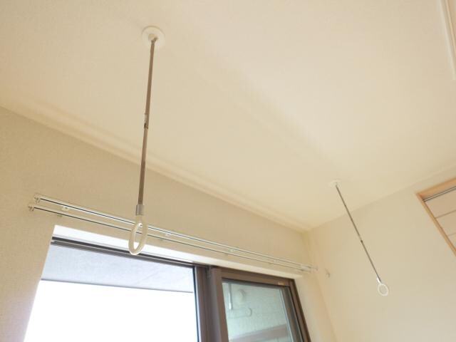 草薙駅 バス18分  瀬名新田下下車：停歩4分 2階の物件内観写真