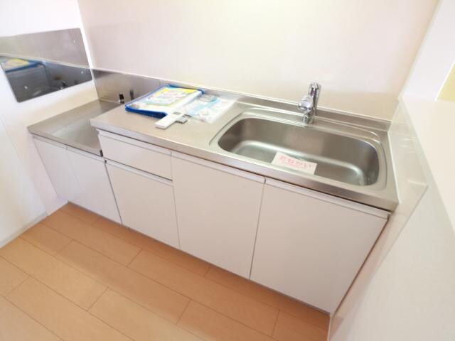 草薙駅 バス18分  瀬名新田下下車：停歩4分 2階の物件内観写真