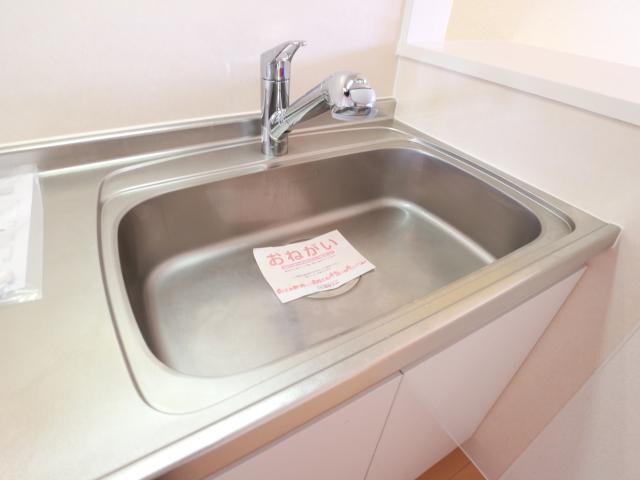 草薙駅 バス18分  瀬名新田下下車：停歩4分 2階の物件内観写真