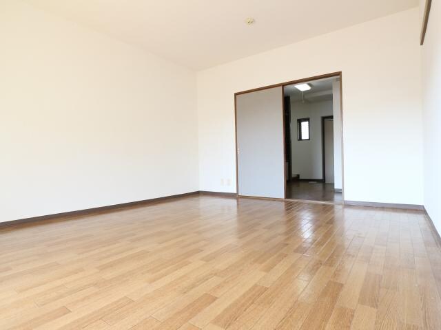 狐ケ崎駅 徒歩15分 1階の物件内観写真