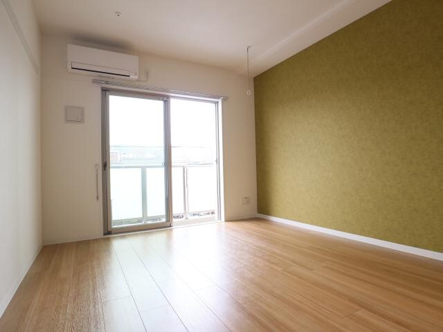 静岡県静岡市清水区中之郷1丁目マンション 3階の物件内観写真