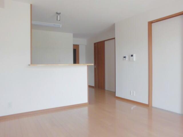 医生ケ丘ヴァレンシアAの物件内観写真