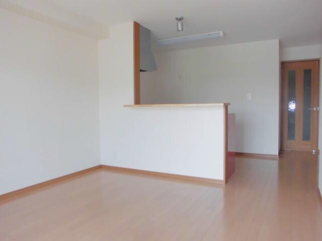 医生ケ丘ヴァレンシアAの物件内観写真