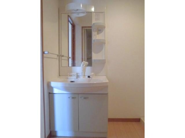 医生ケ丘ヴァレンシアAの物件内観写真