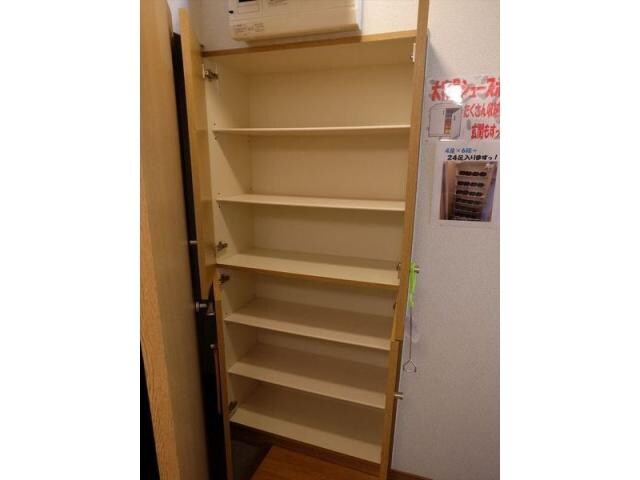 リリアコートの物件内観写真