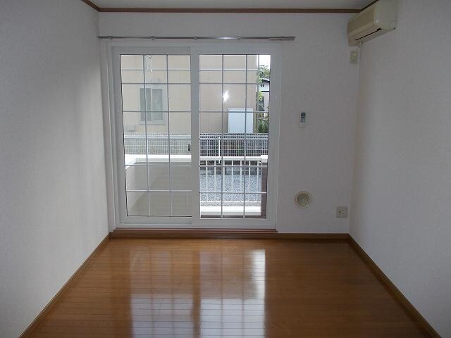 ベルハイツむつみCの物件内観写真