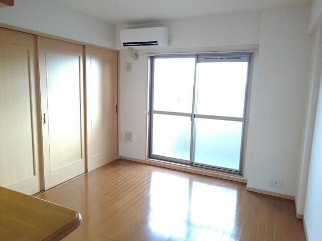 カーサソレアードの物件内観写真