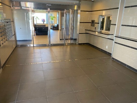 プラウディアコート糸満西川の物件外観写真