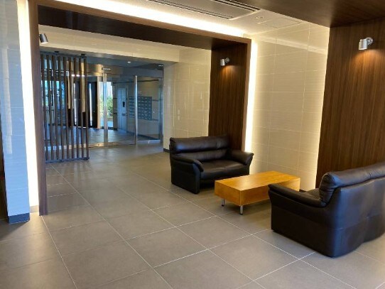 プラウディアコート糸満西川の物件外観写真