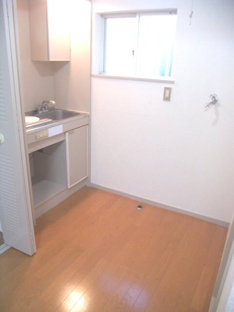 ローズアパートD棟の物件内観写真