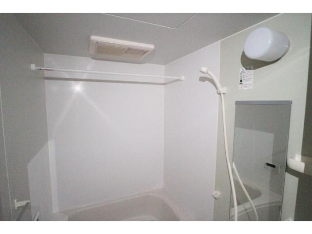 清水駅 バス15分  下野下下車：停歩6分 2階の物件内観写真